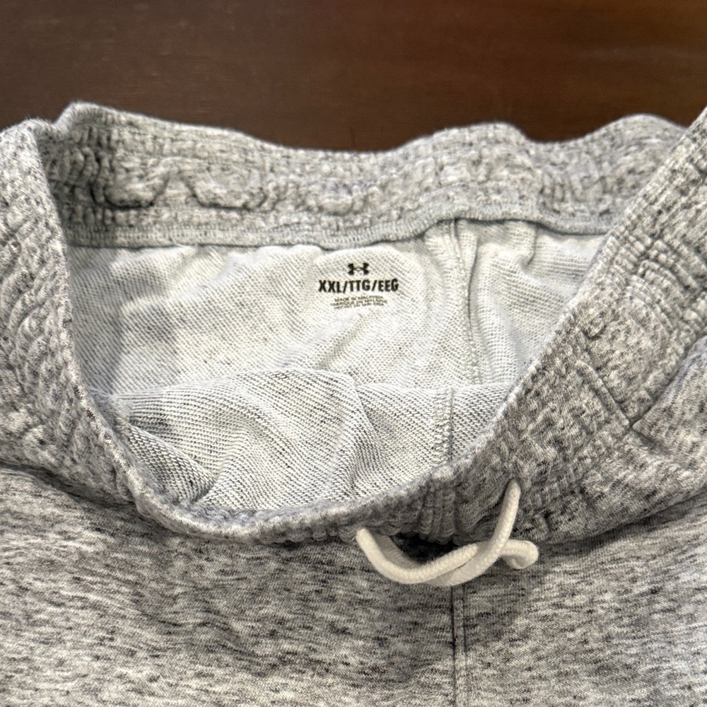 Under Armour Heather Gray Sweats